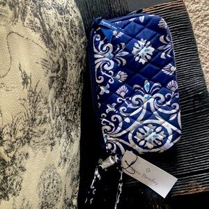 Vera Bradley RFID Slim Wristlet